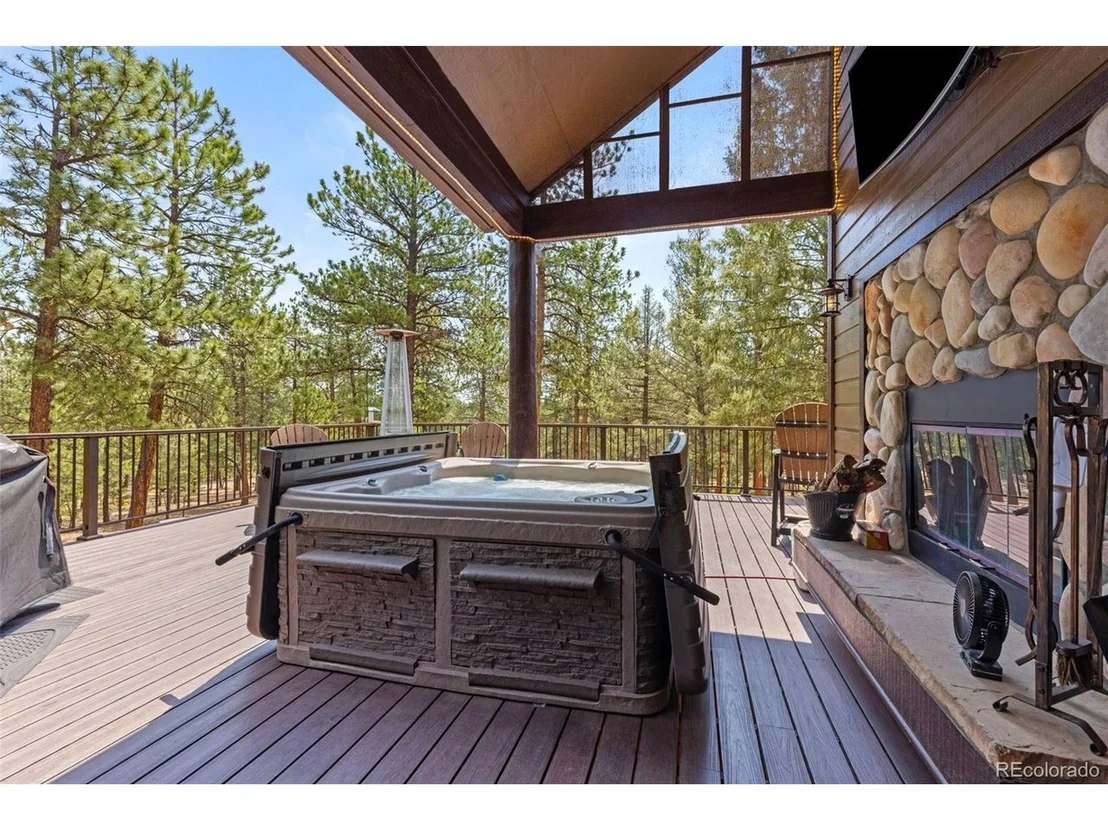 Photo of 1734 Mount Evans Blvd