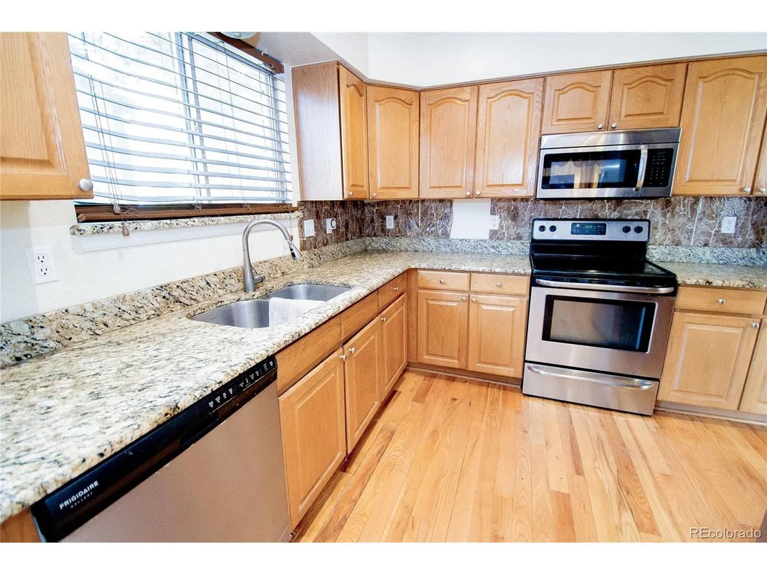 Photo of 4144 Dunkirk Ct