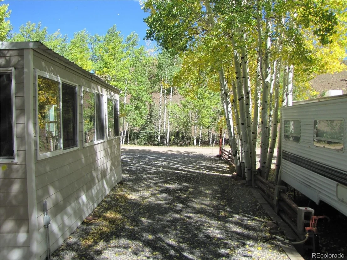 Photo of 611 Depot Dr