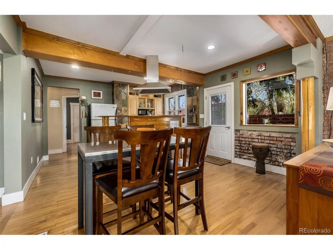 Photo of 3680 Everett Dr