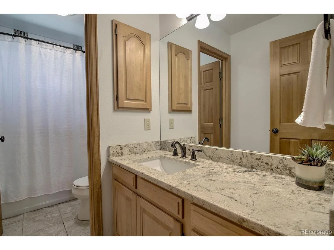 Photo of 102 Thimbleberry Way