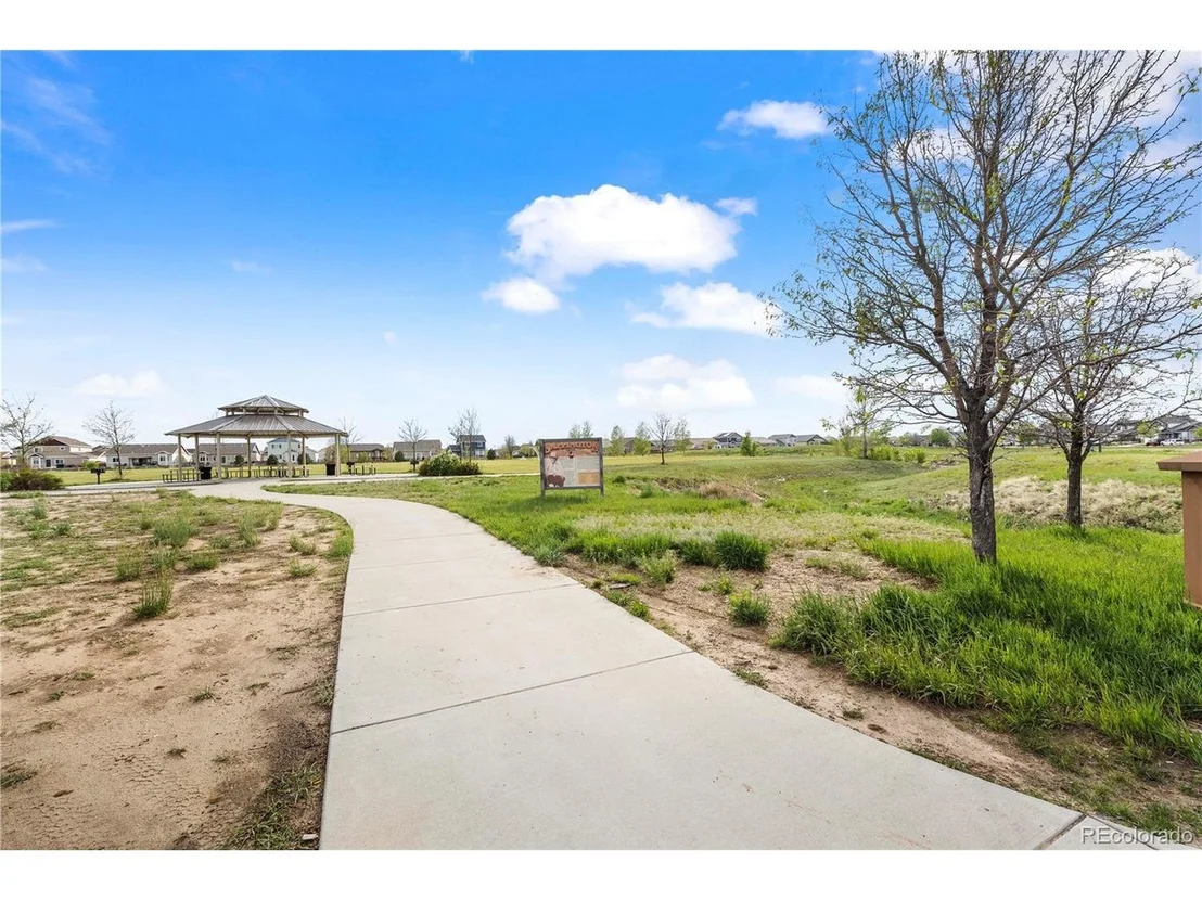 Photo of 1184 Sunrise Cir