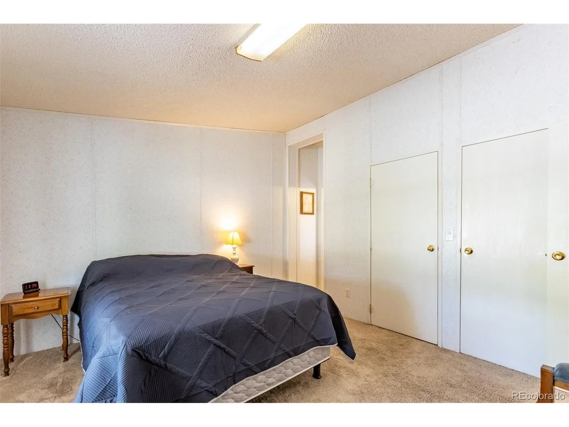 Photo of 246 Loop Dr