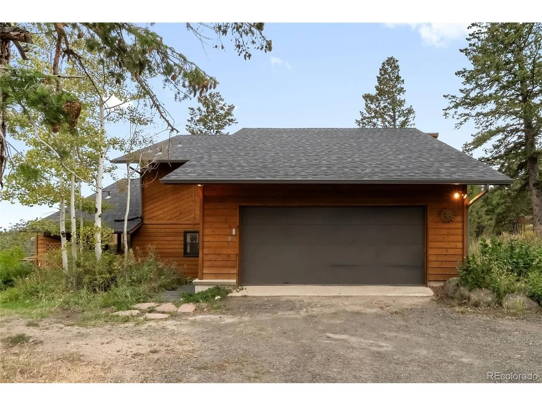 Photo of 394 Deer Trail Cir