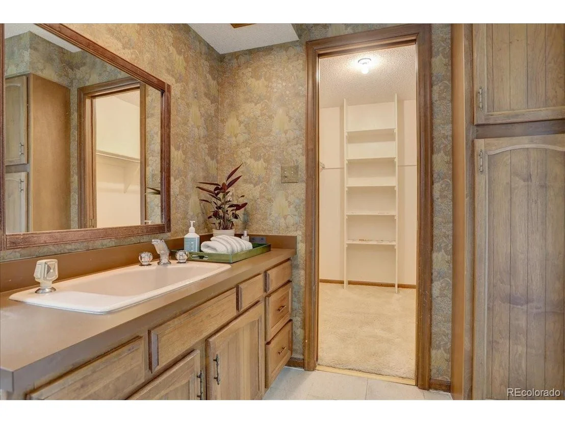 Photo of 7187 Overbrook Dr