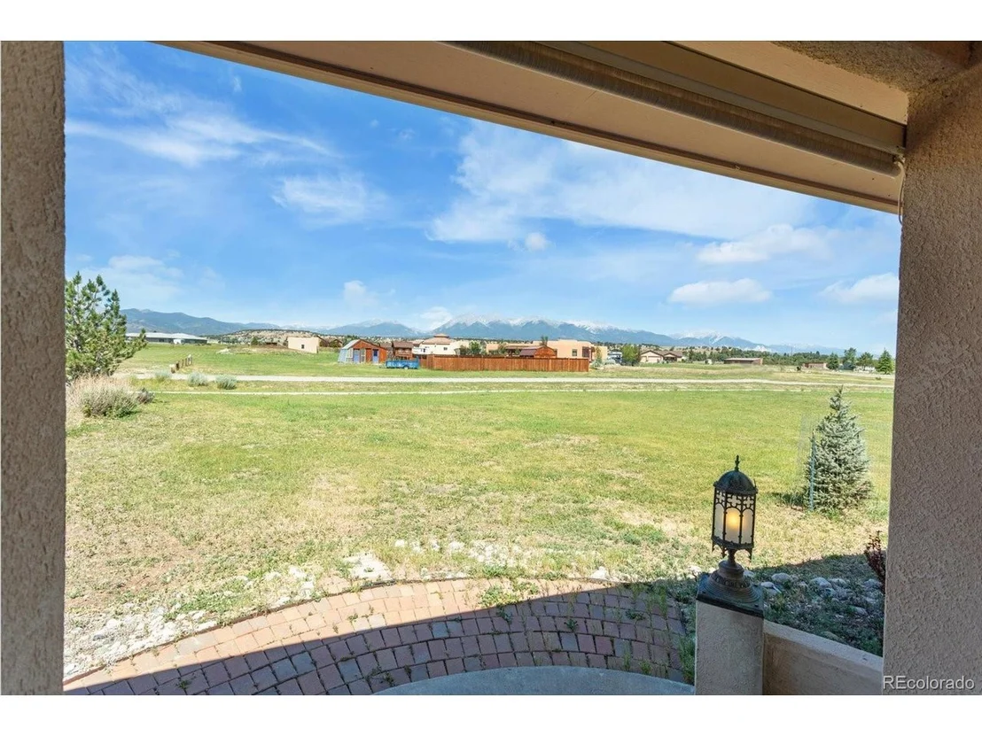 Photo of 7610 Meadowlark Ln