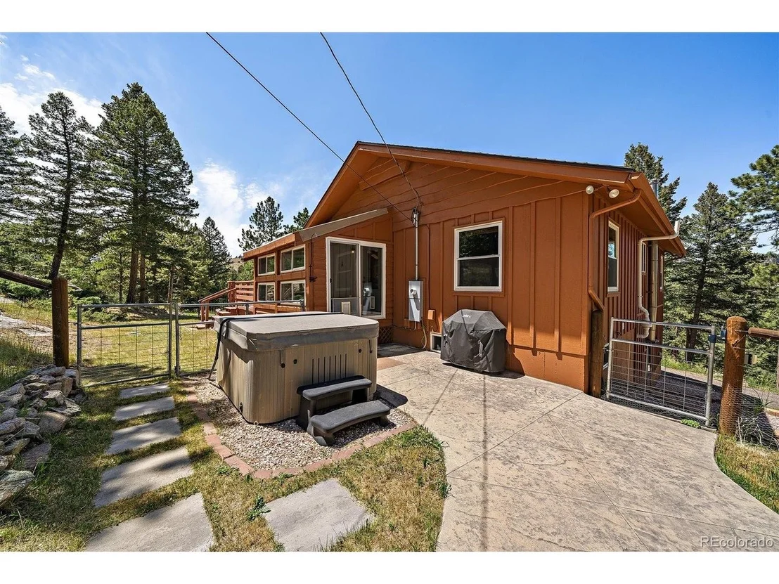 Photo of 7350 Monica Ln