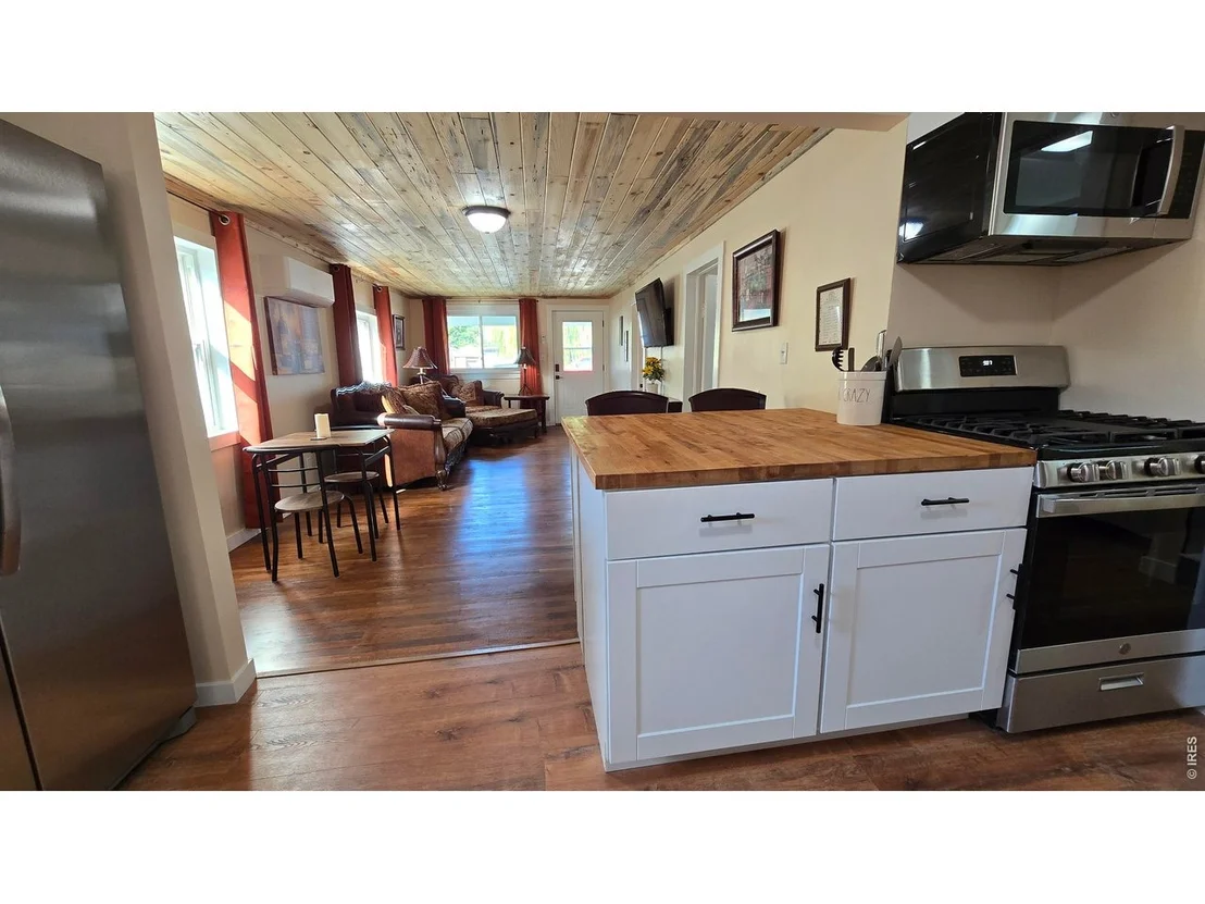 Photo of 322 N 7th Ave