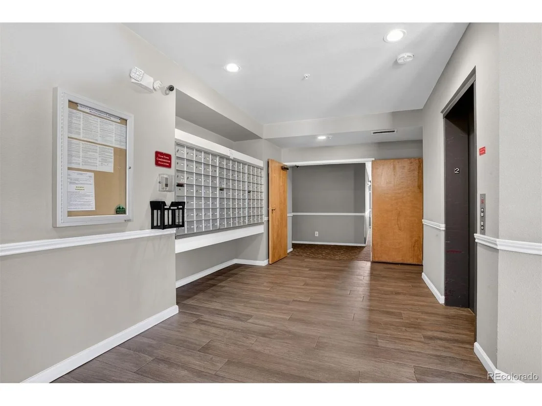 Photo of Unit 218 at 2727 Folsom St