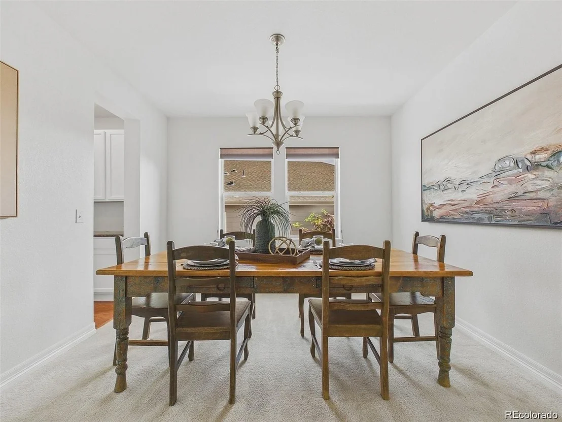 Photo of 16593 Prospect Ln