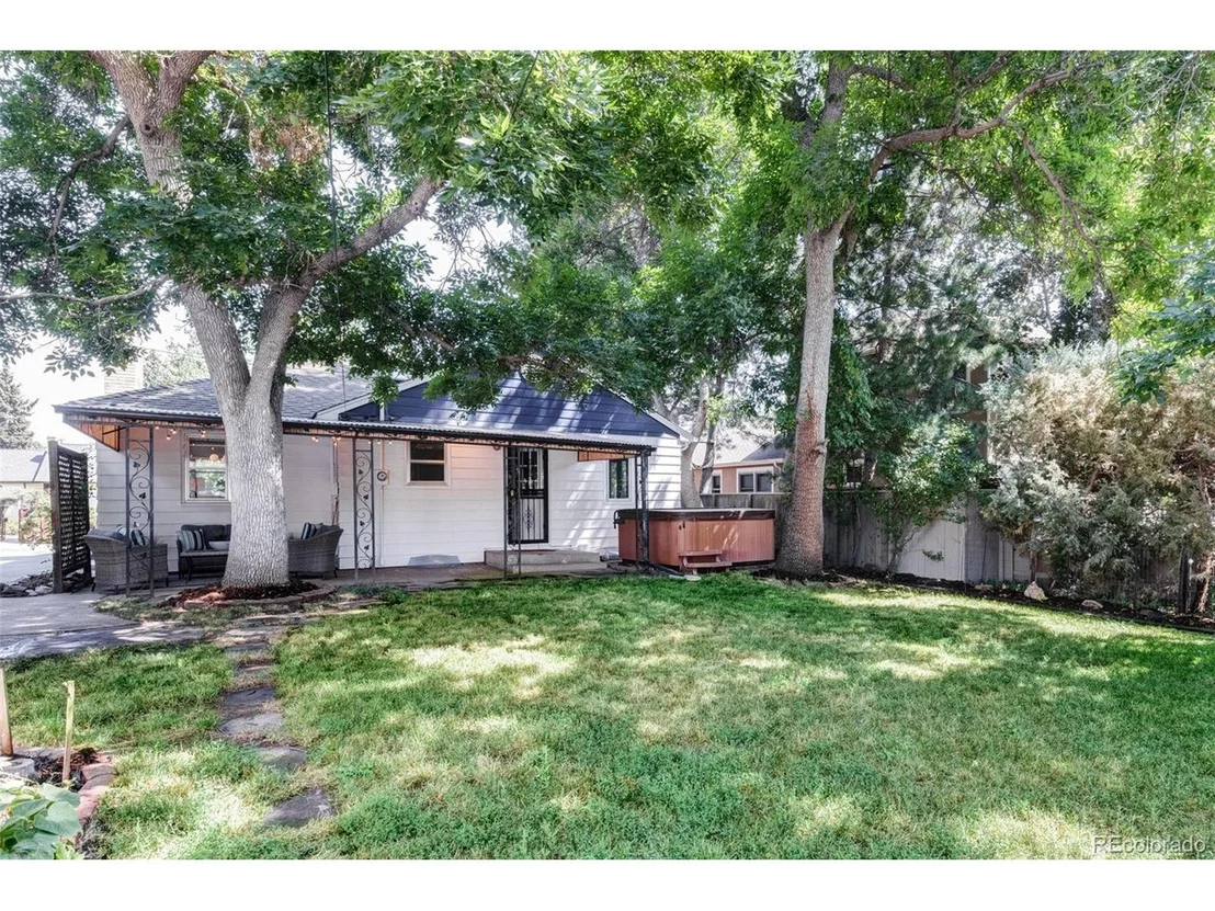 Photo of 1920 Columbine Ave