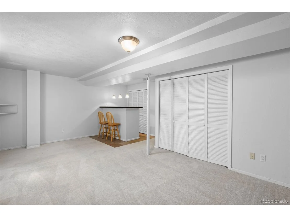 Photo of 8761 Cloverleaf Cir