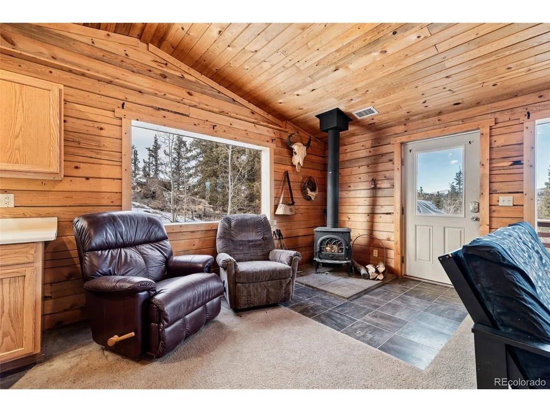 Photo of 225 Deadwood Dr