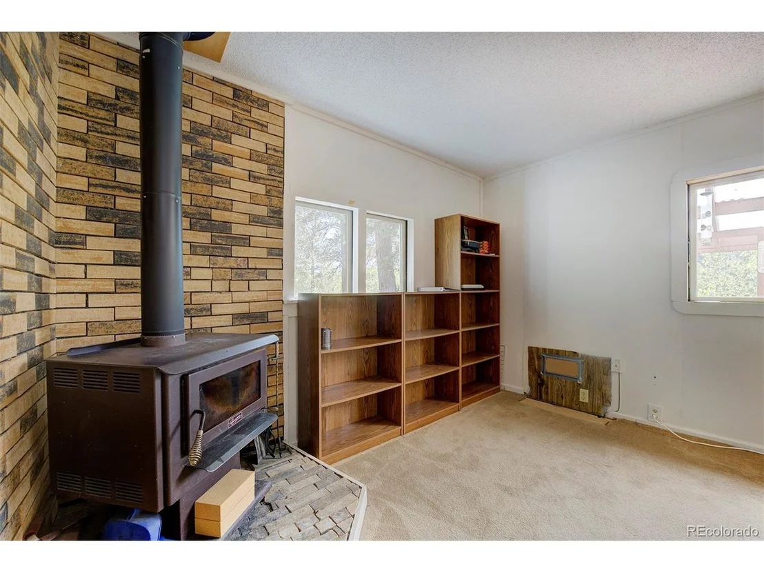Photo of 117 Tall Timber Ln