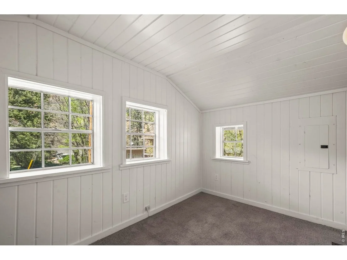 Photo of 41 Silver Spruce