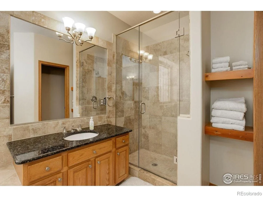 Photo of 2130 Parkview Dr