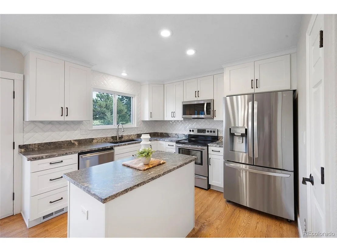 Photo of 16501 Bluebonnet Dr