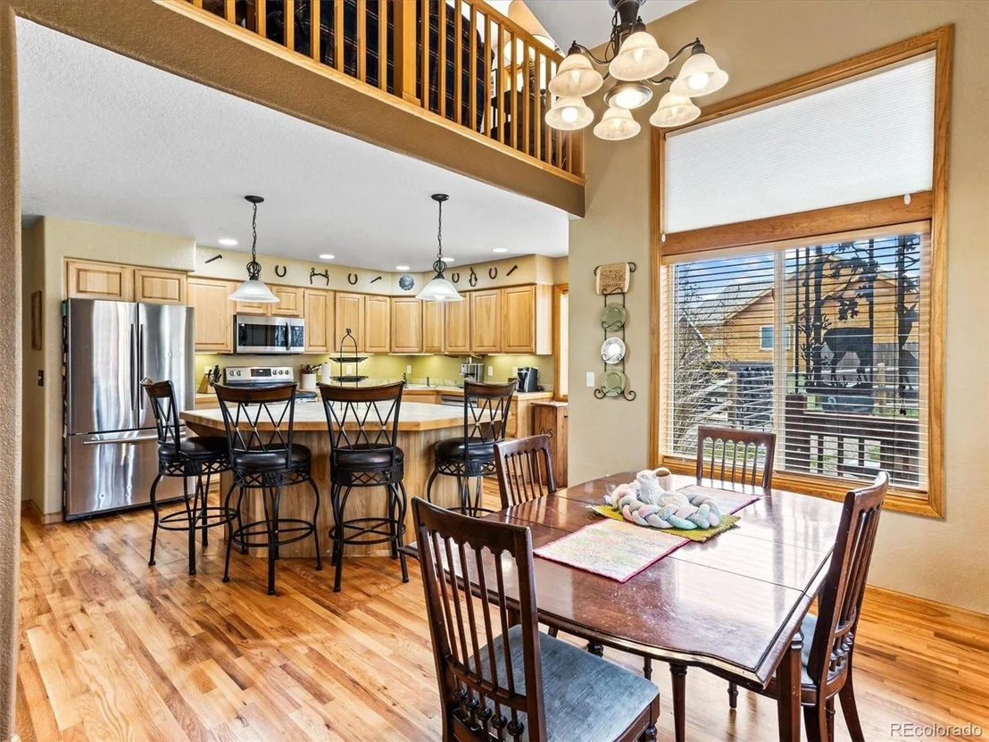 Photo of 85 Burland Dr