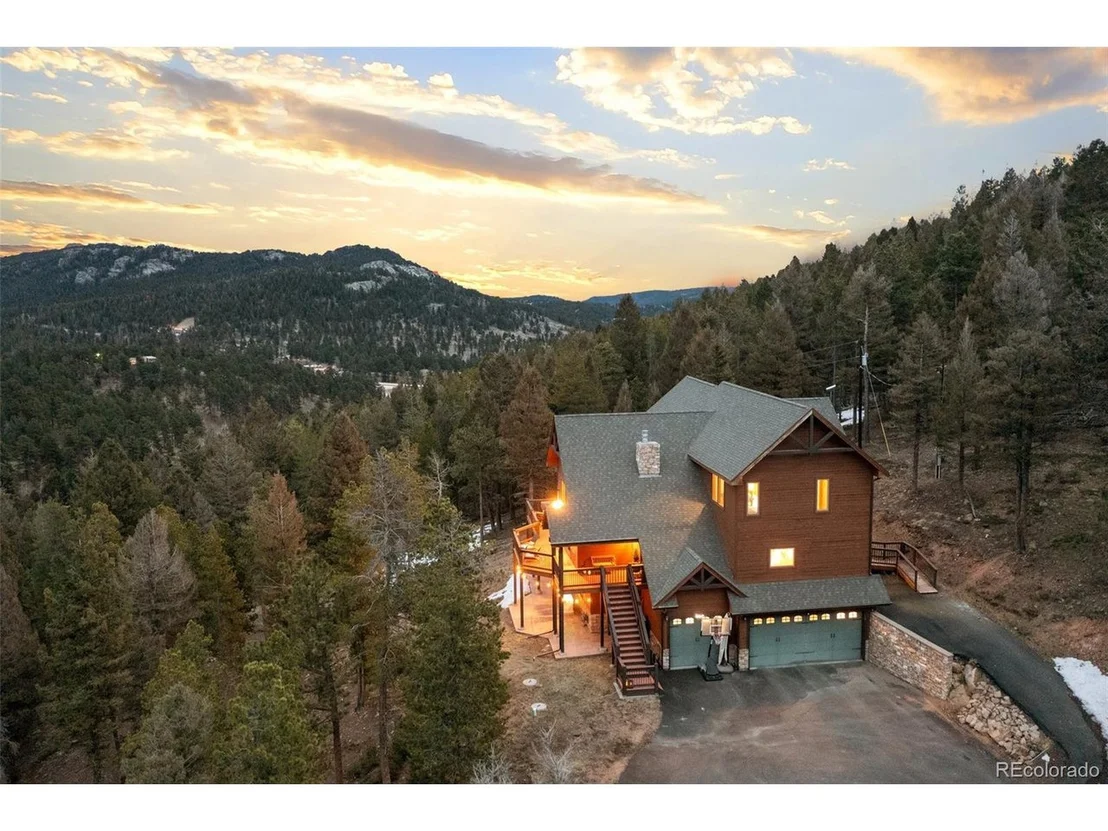 Photo of 11272 Belle Meade Dr