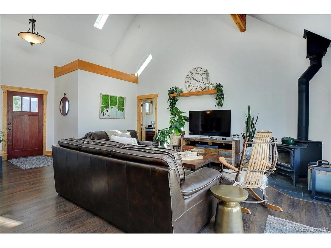 Photo of 8197 Windmill Ln