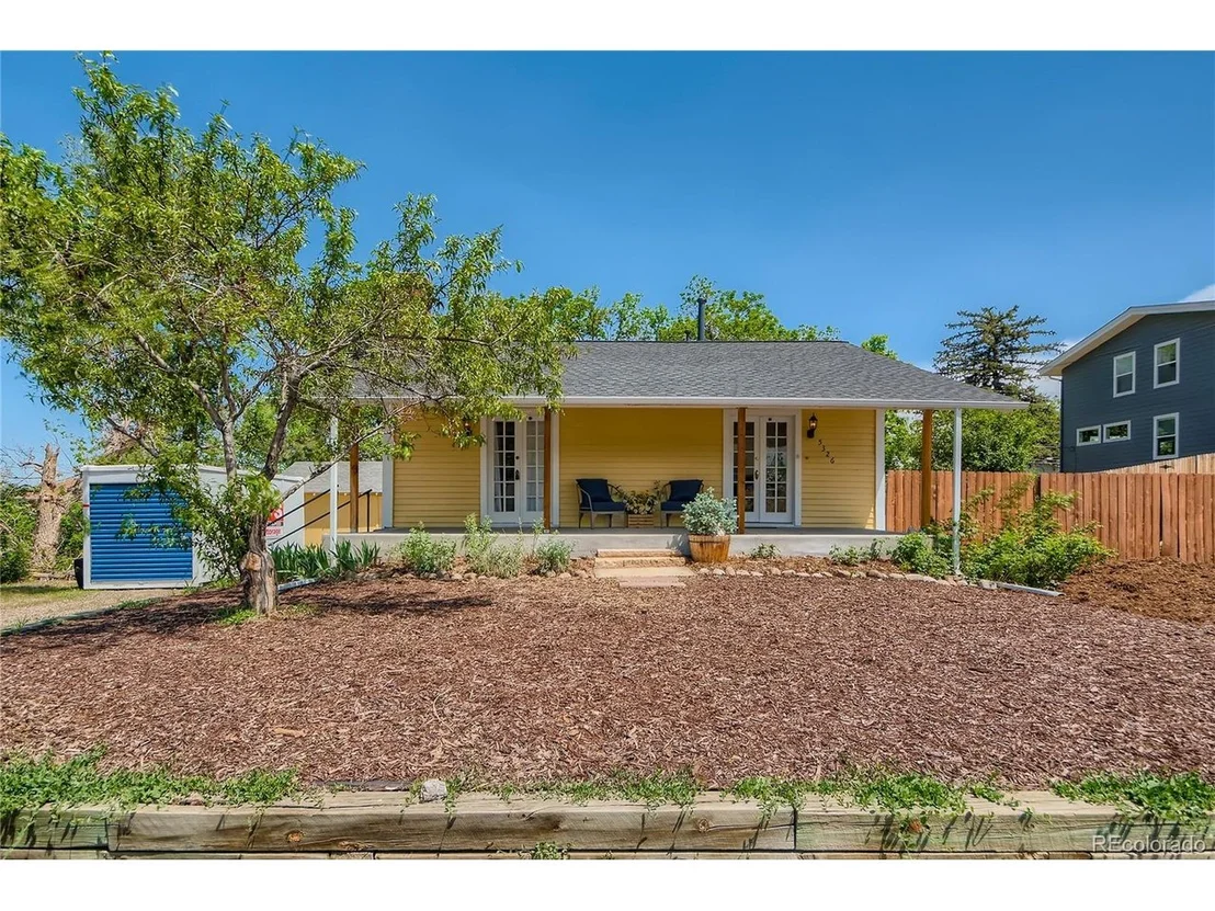 Photo of 5326 Lowell Blvd