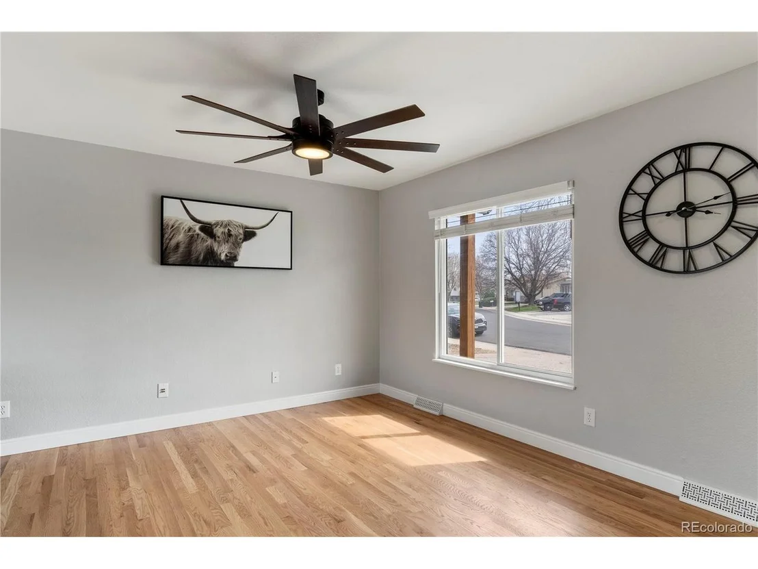 Photo of 11127 Clermont Dr
