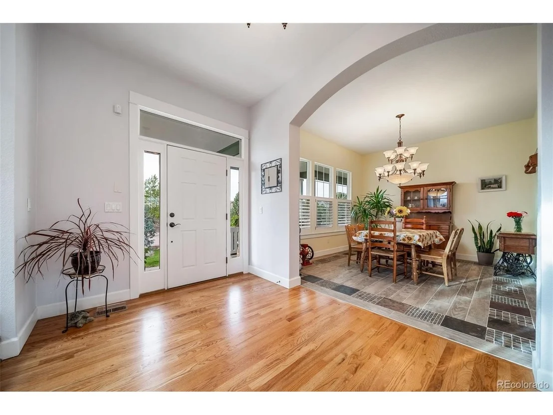 Photo of 5464 Killen Ave