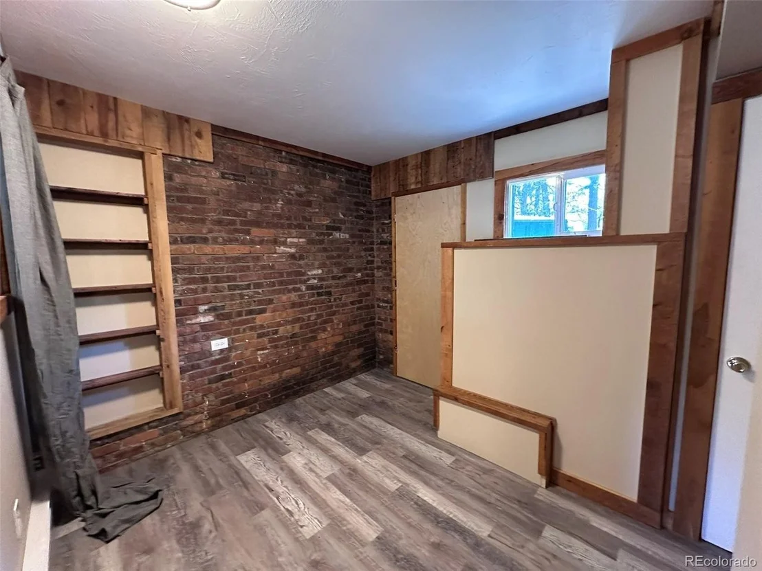 Photo of 6897 High Dr