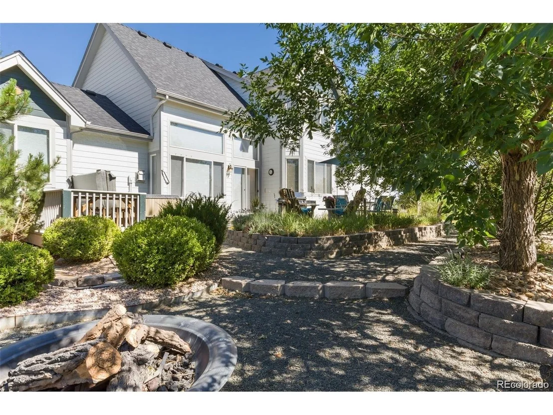 Photo of 935 Green Gables Cir Ct