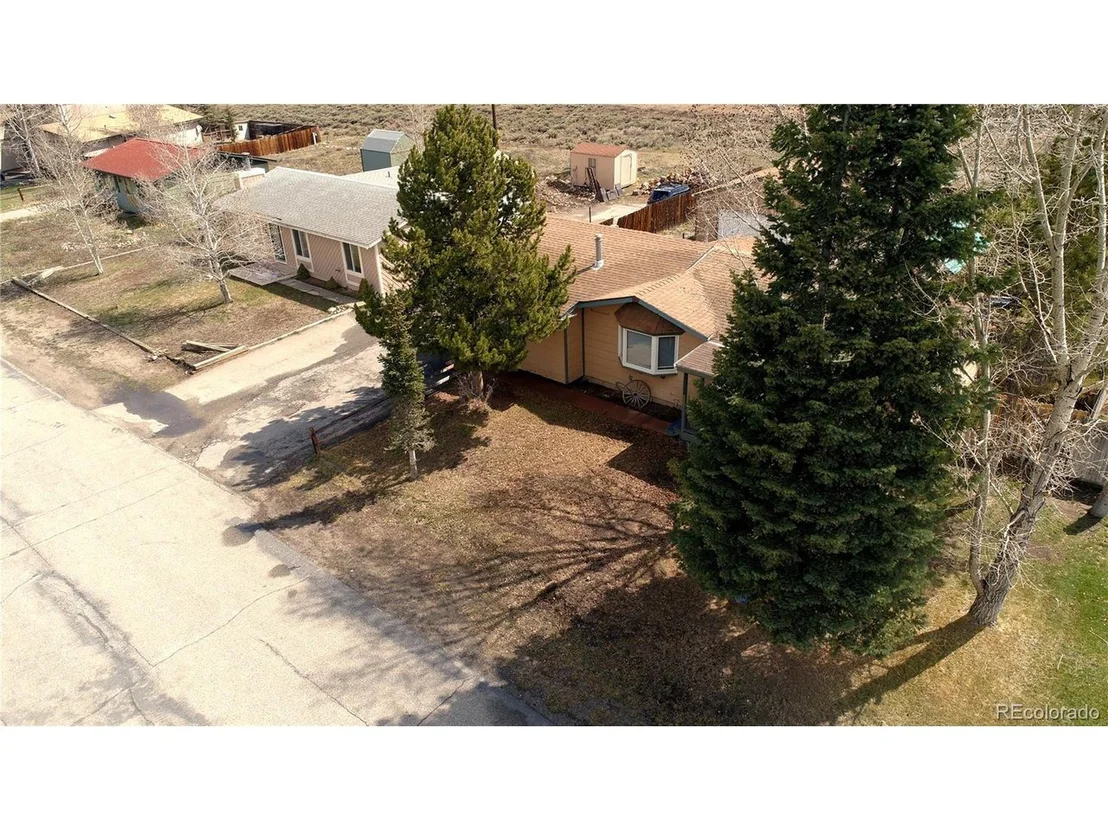 Photo of 452 Cascade Cir