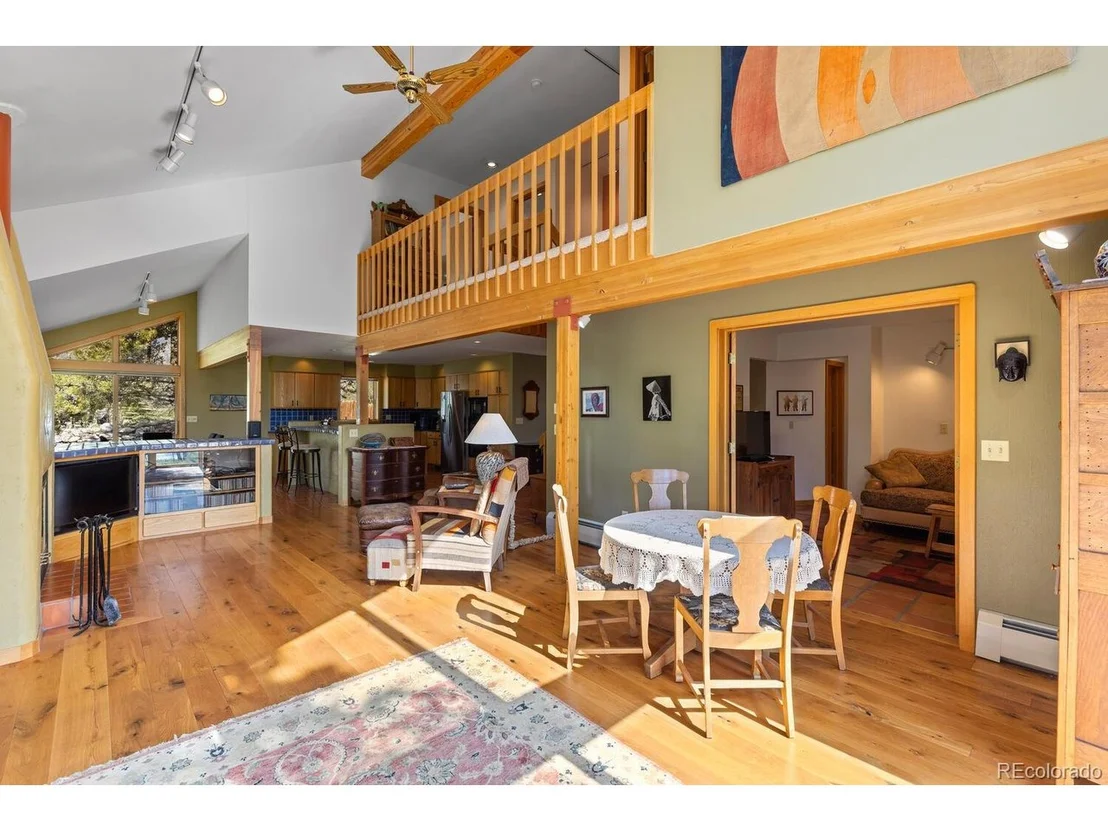 Photo of 154 Alpine Dr