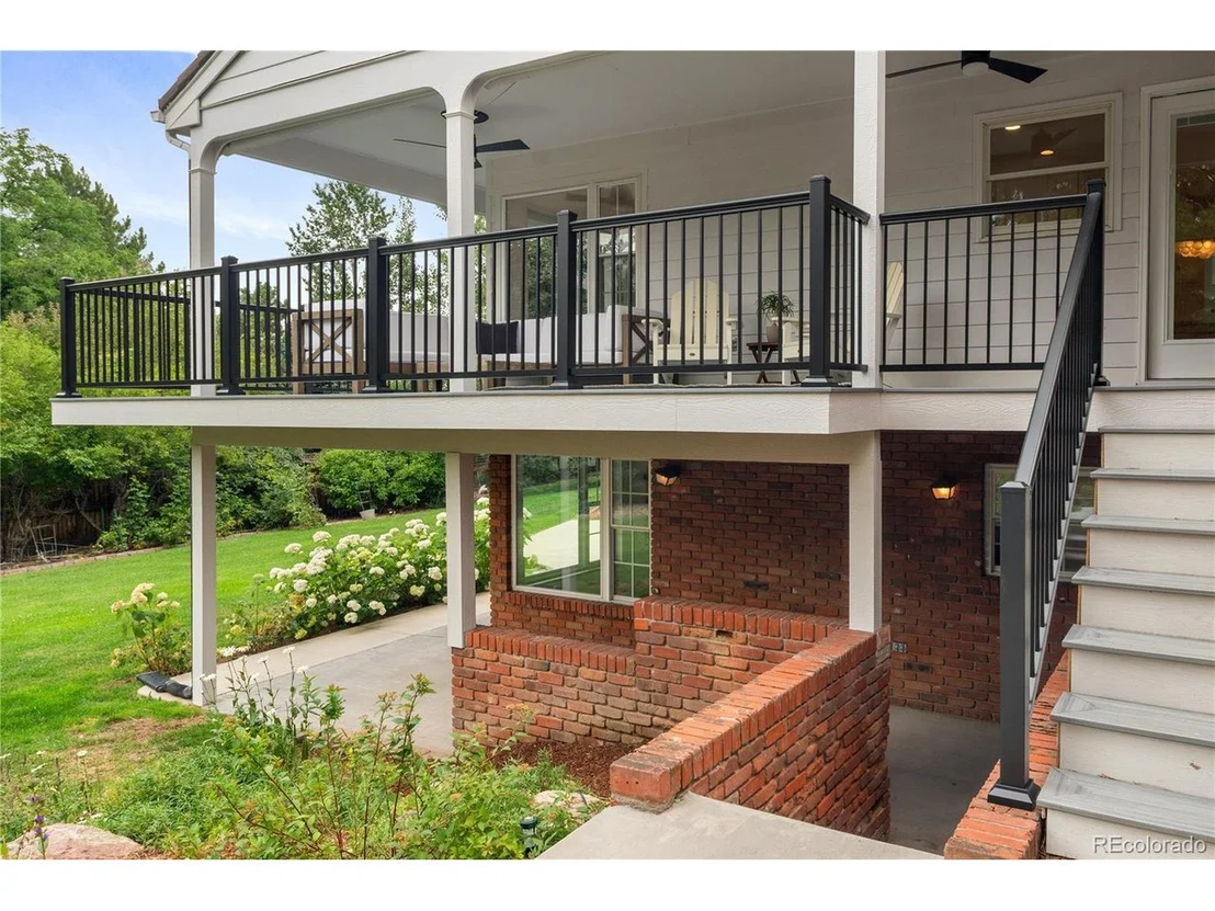 Photo of 1 Hillside Dr