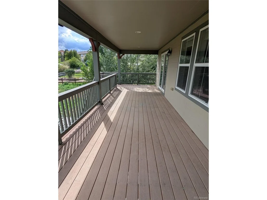 Photo of 4590 Pleasant Valley Cir