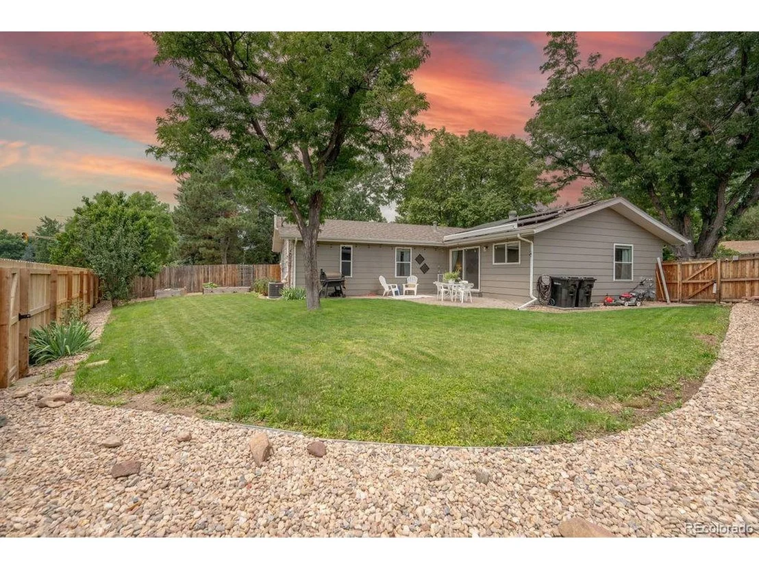 Photo of 6588 Zang Cir