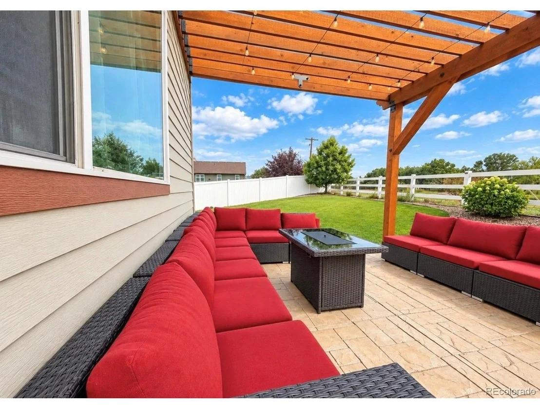 Photo of 360 Linden Oaks Dr