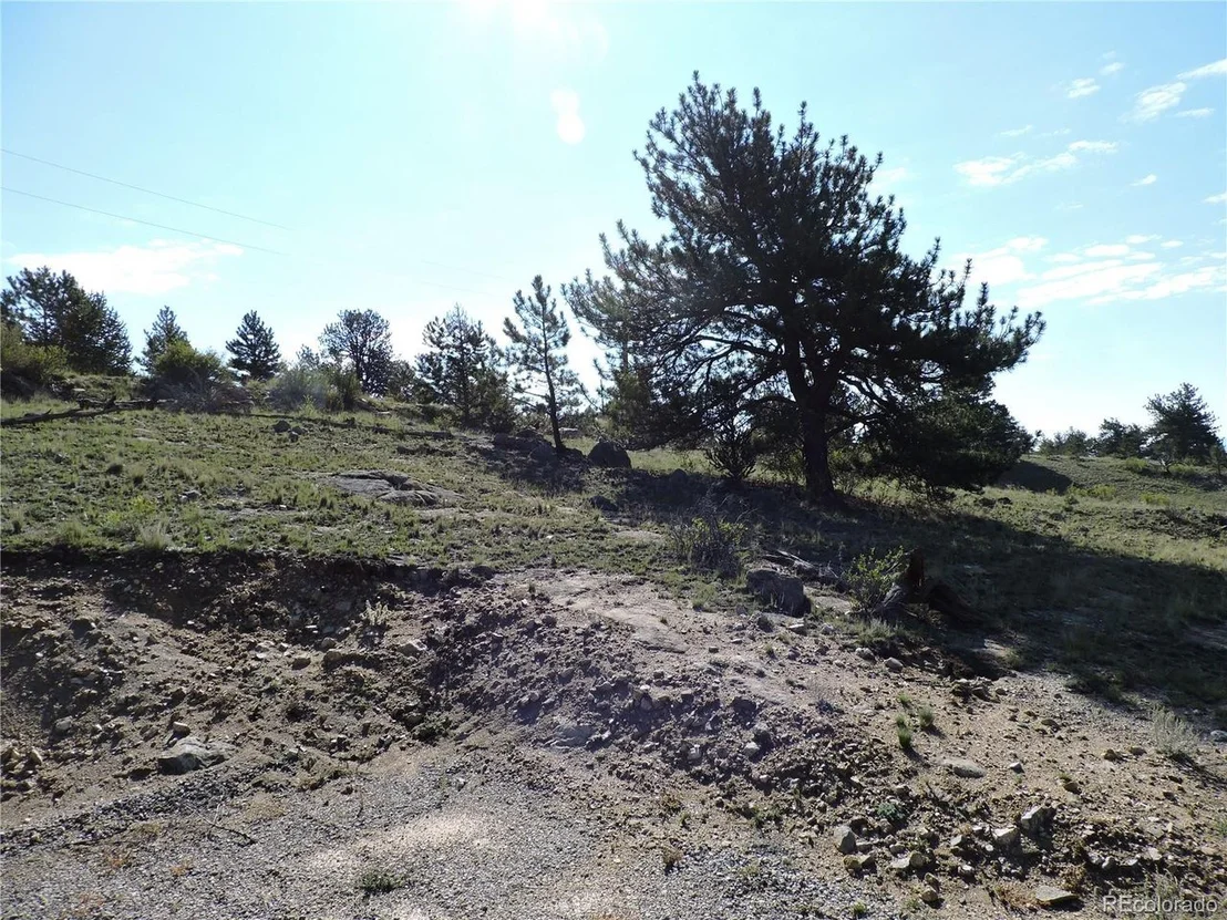 Photo of 640 Arapaho Trl