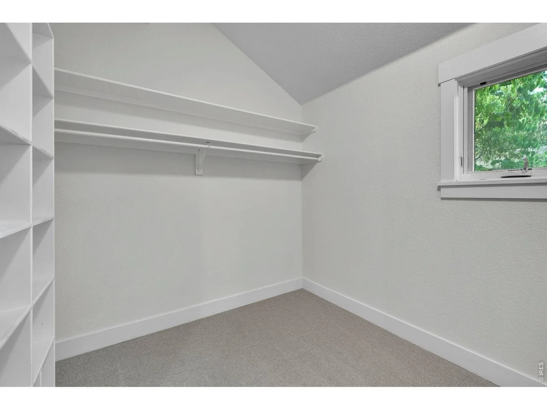 Photo of 320 Pearl St