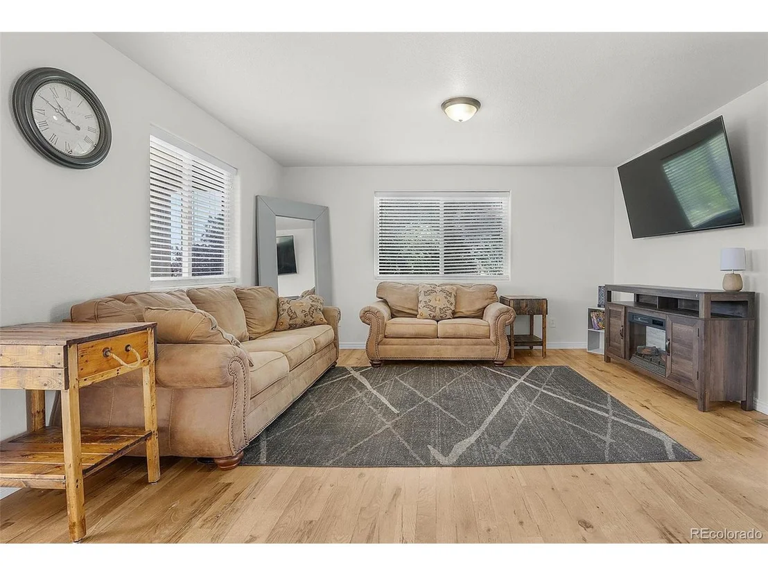 Photo of 4750 County Road B