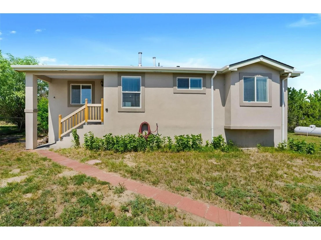 Photo of 4750 County Road B