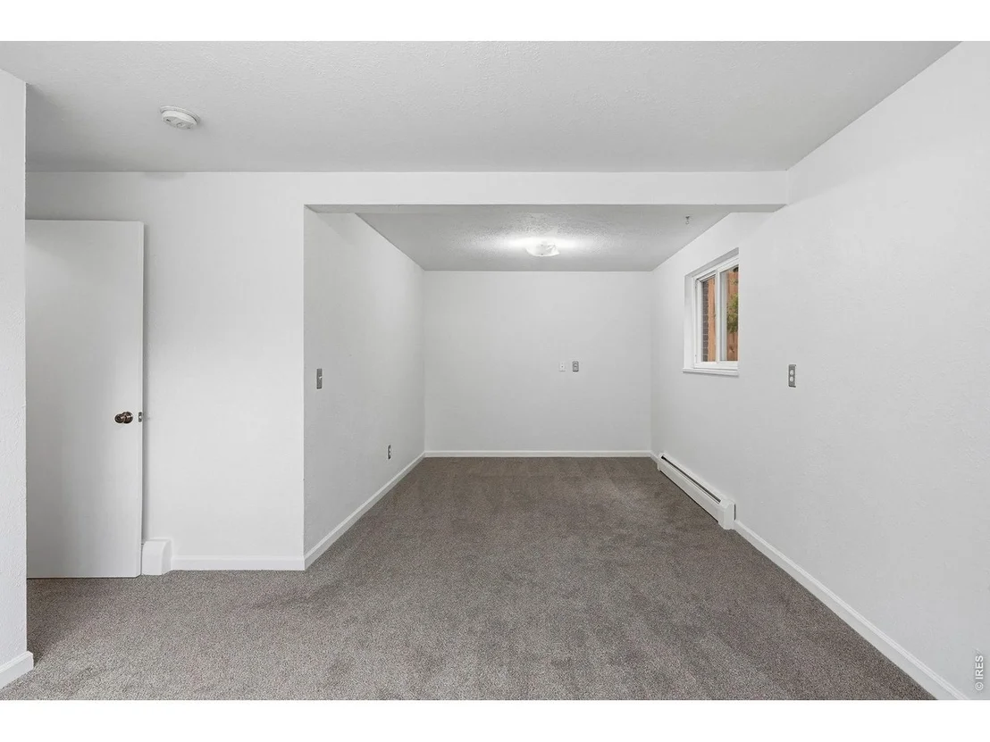 Photo of 878 Morgan Dr