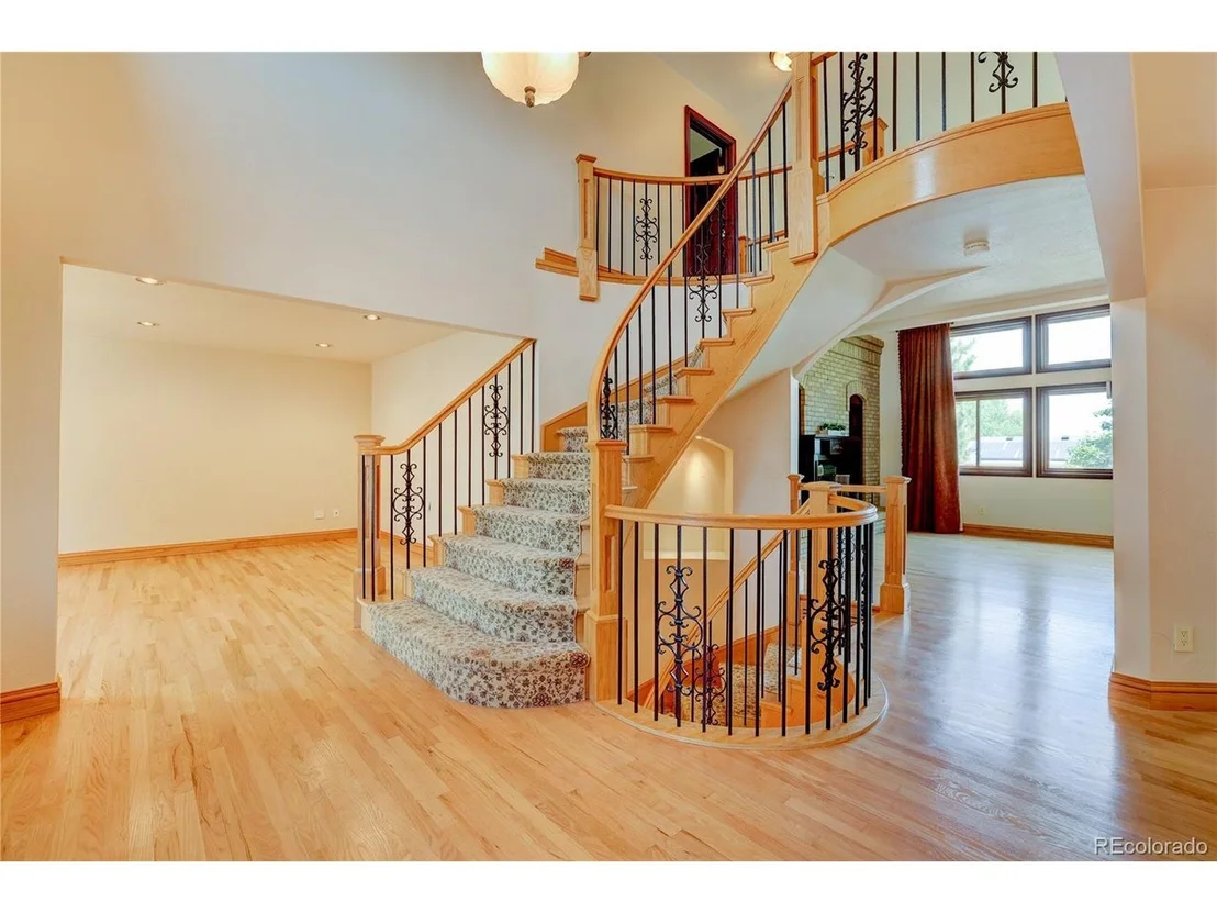 Photo of 8844 Forrest Dr
