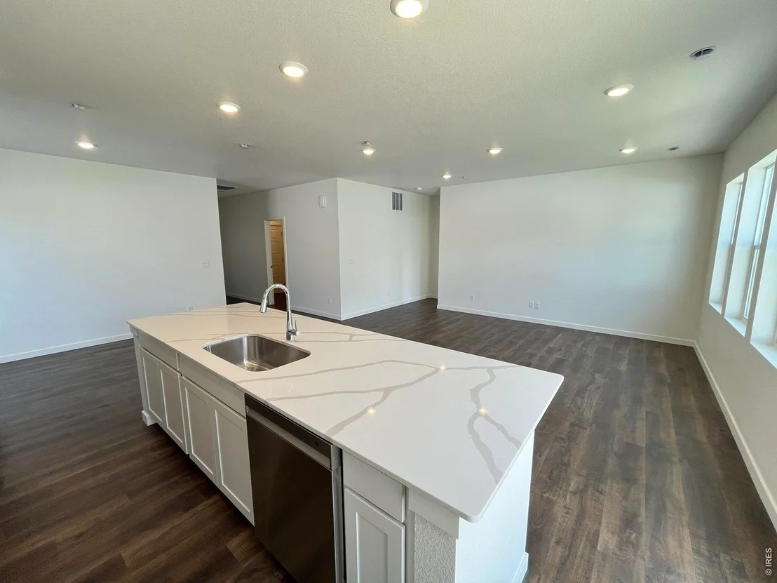 Photo of 521 85th Ave