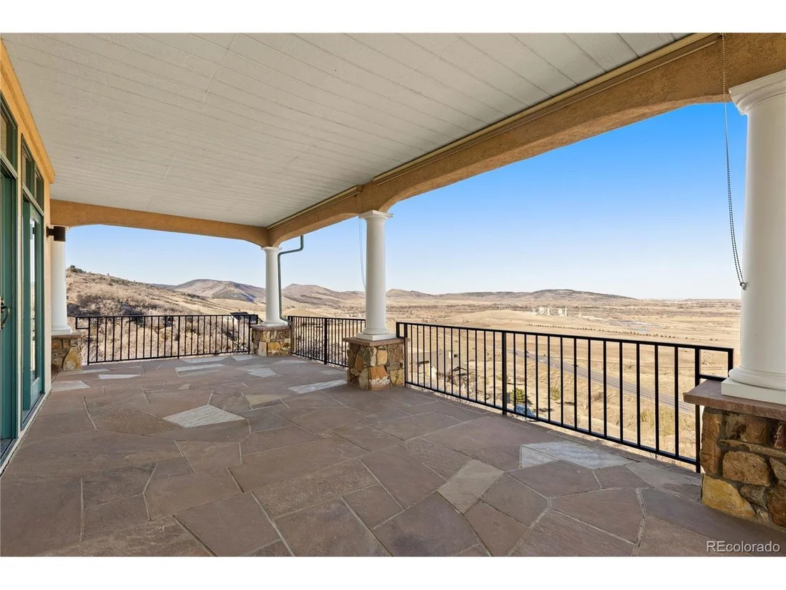 Photo of 11683 Pointe View Dr
