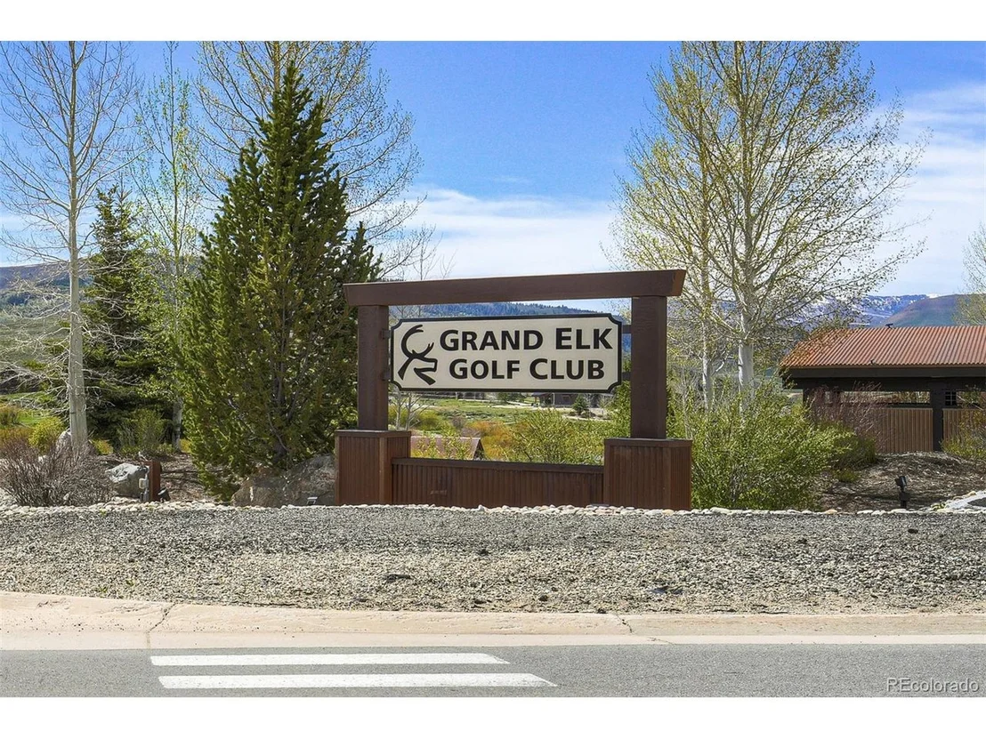 Photo of 701 Saddle Ridge Cir