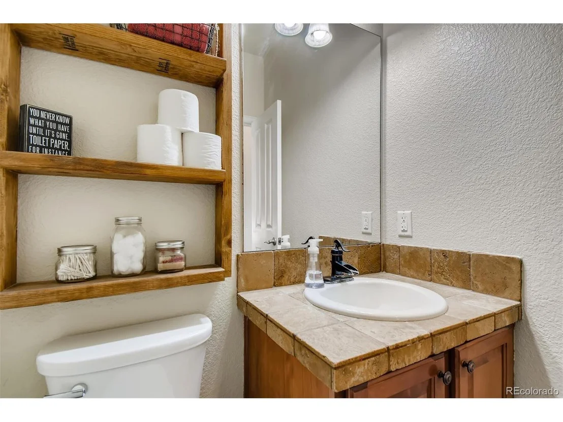 Photo of 13102 Spruce Pl