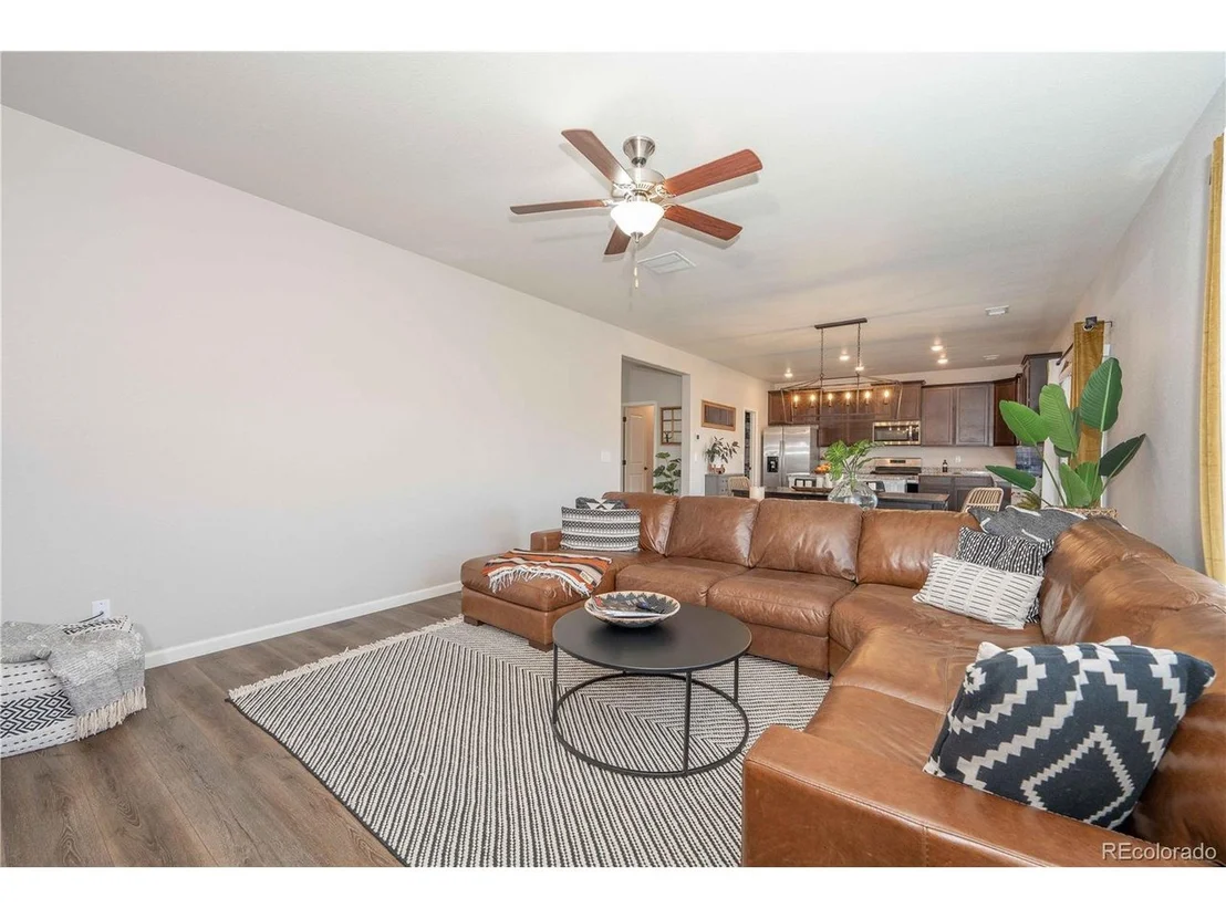 Photo of 14799 Longhorn Dr