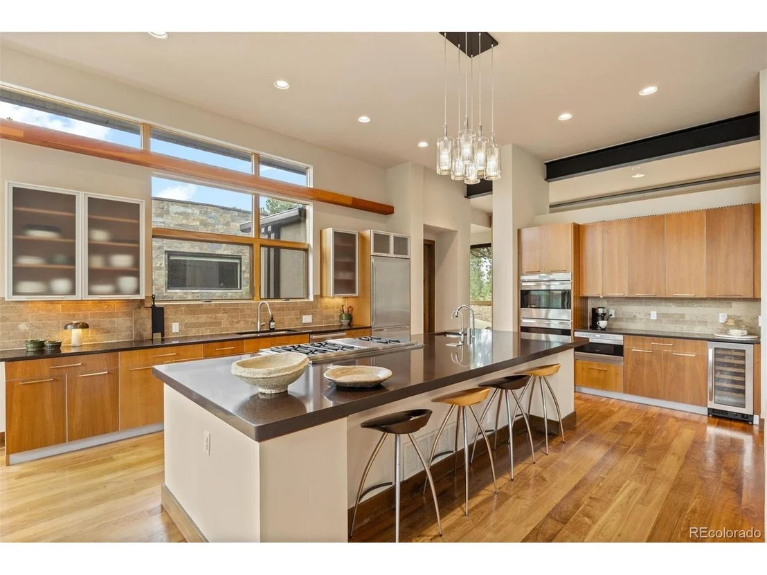 Photo of 2888 Highlands View Rd
