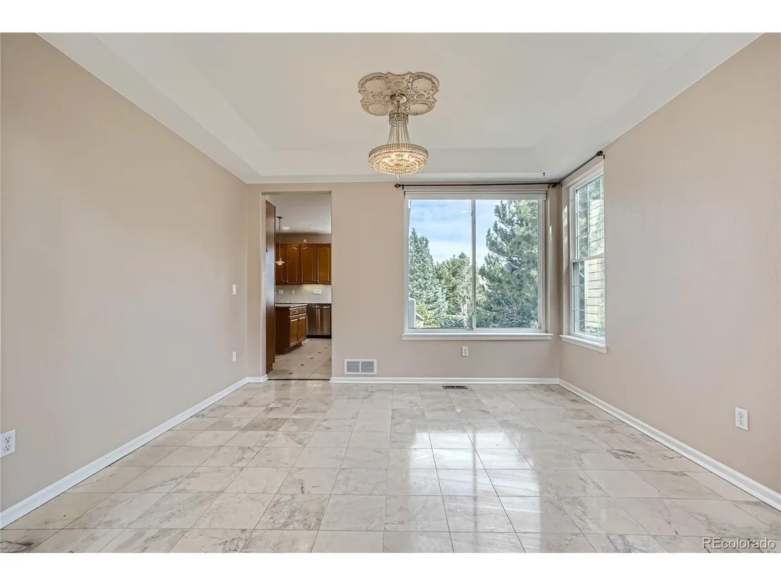 Photo of 6102 Devinney Way