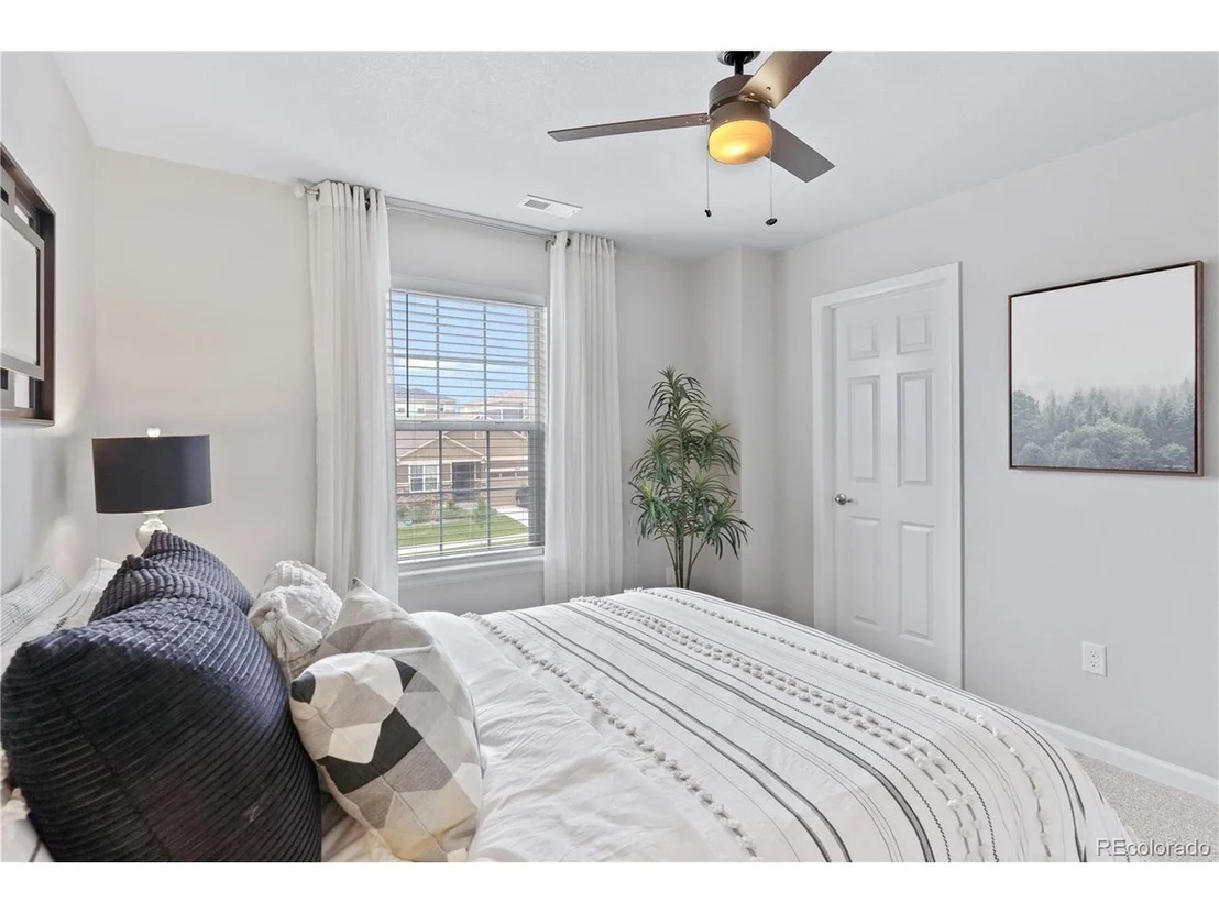Photo of 23939 E Narrowleaf Pl
