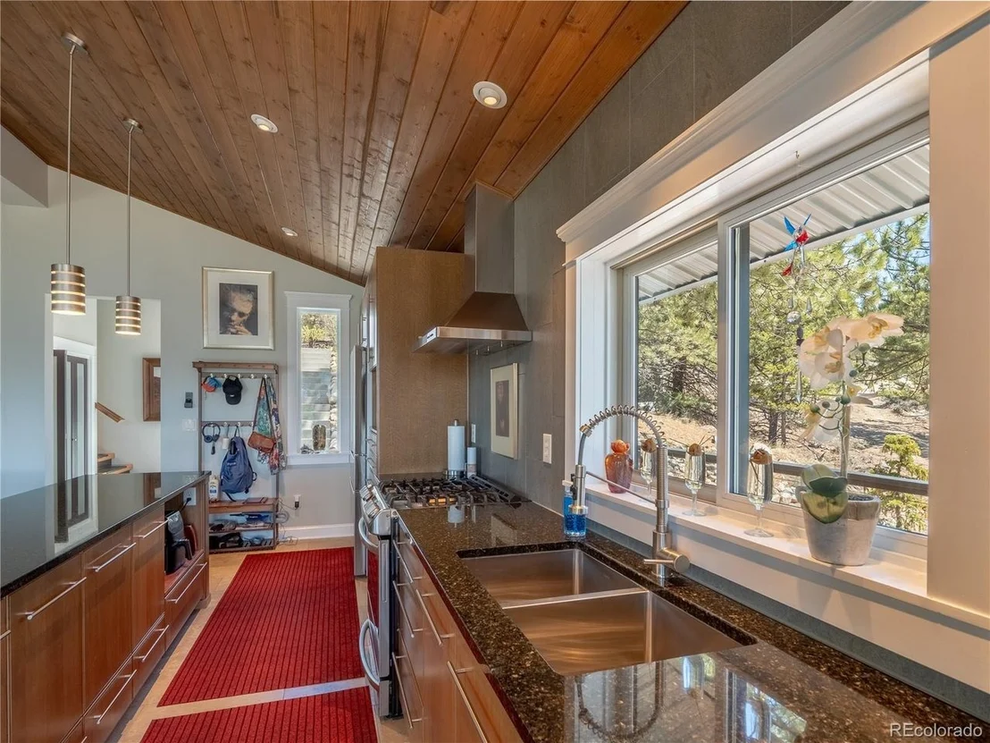 Photo of 48 Mount Hope Dr